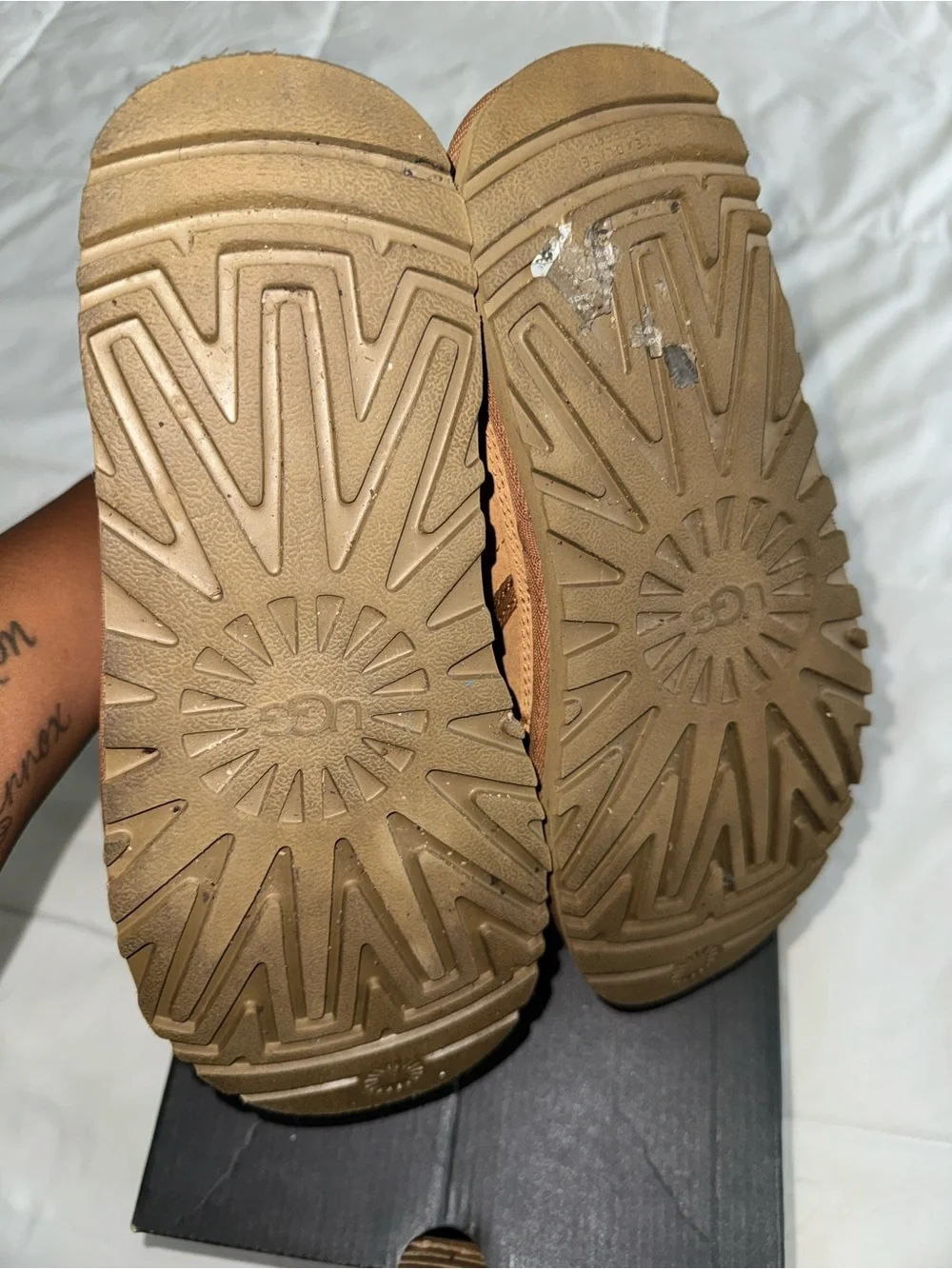 Men's Tan Suede Lace-Up Boots - UGGS